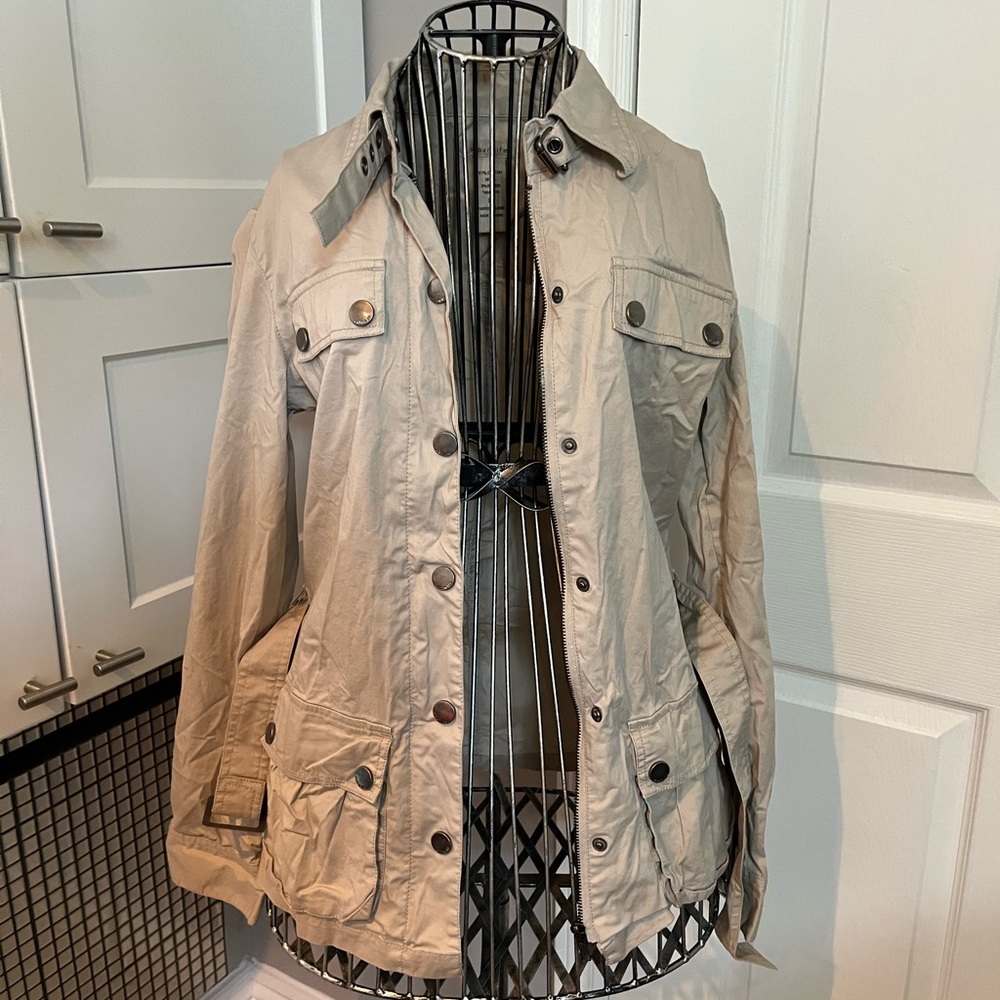Women’s cargo jacket